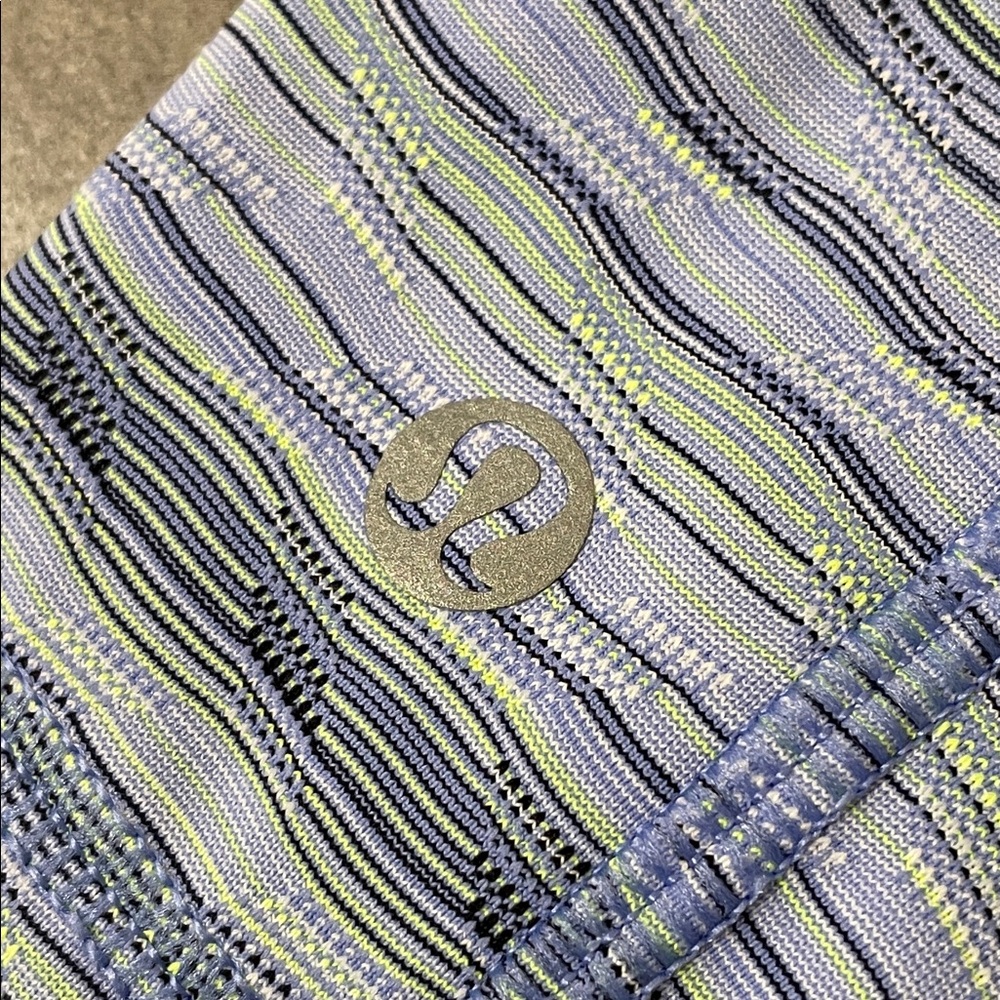 Lululemon What The Sport Short II in the Space Dye Twist Lullaby Ray size 6 - Picture 7 of 10